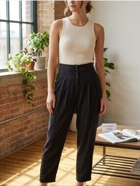 Sweet Rain - High-Waist Black Tapered Pants